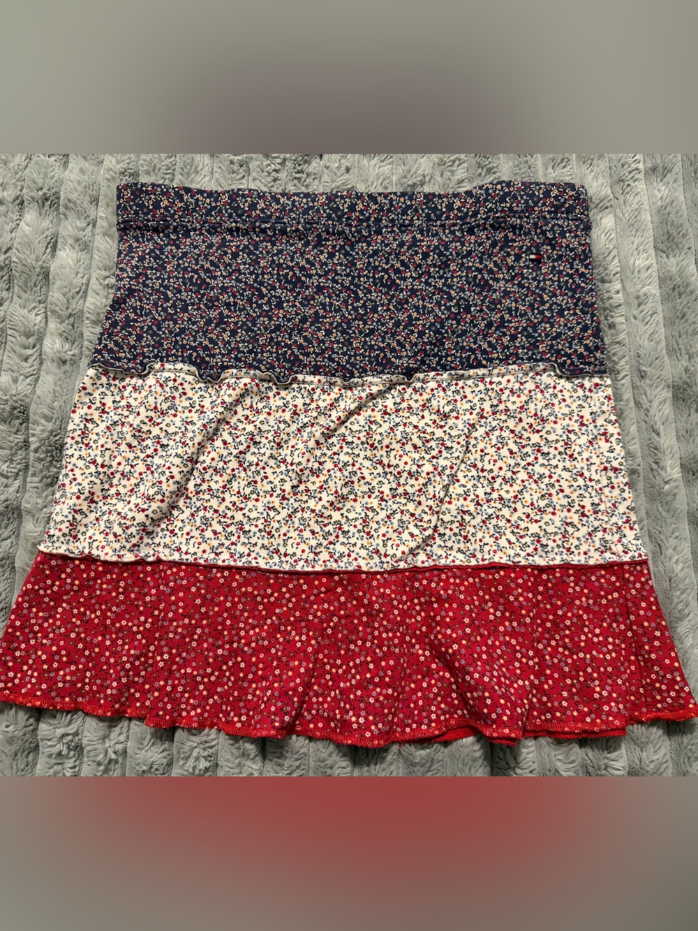 Tommy Hilfiger Red, Cream & Navy Floral Mini Skirt